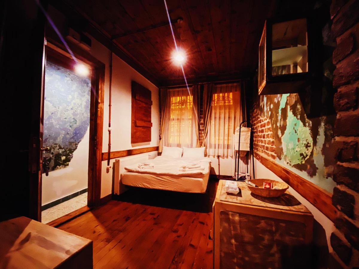 Your House In Balat อิสตันบูล ภายนอก รูปภาพ